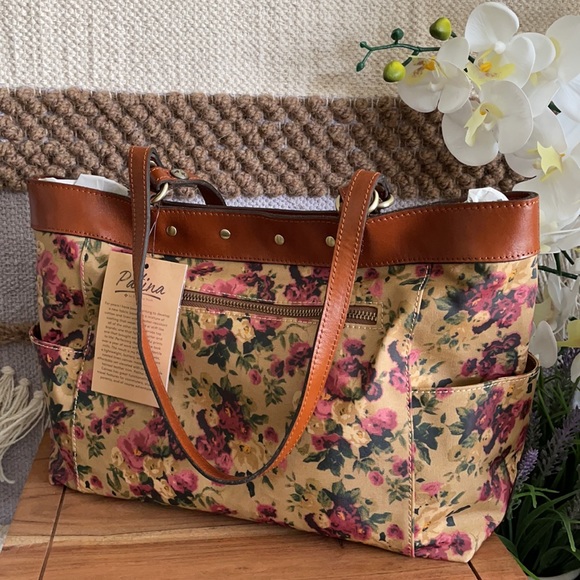 🔥FLASH SALE🔥Patricia Nash Coated Linen Canvas 👜 - Picture 15 of 16